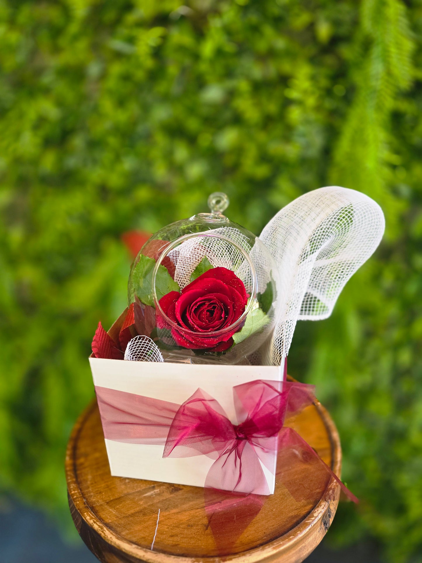 Glass Single Rose Arrangement