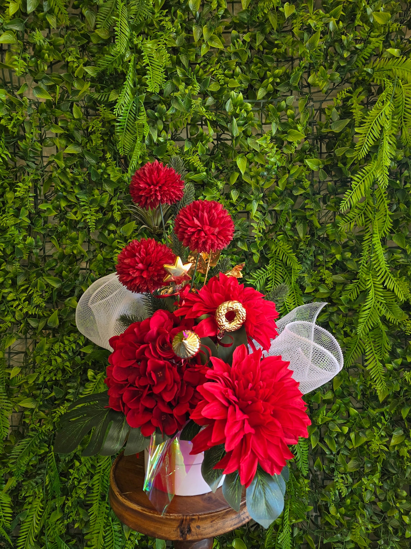 Christmas Silk Hatbox Arrangement