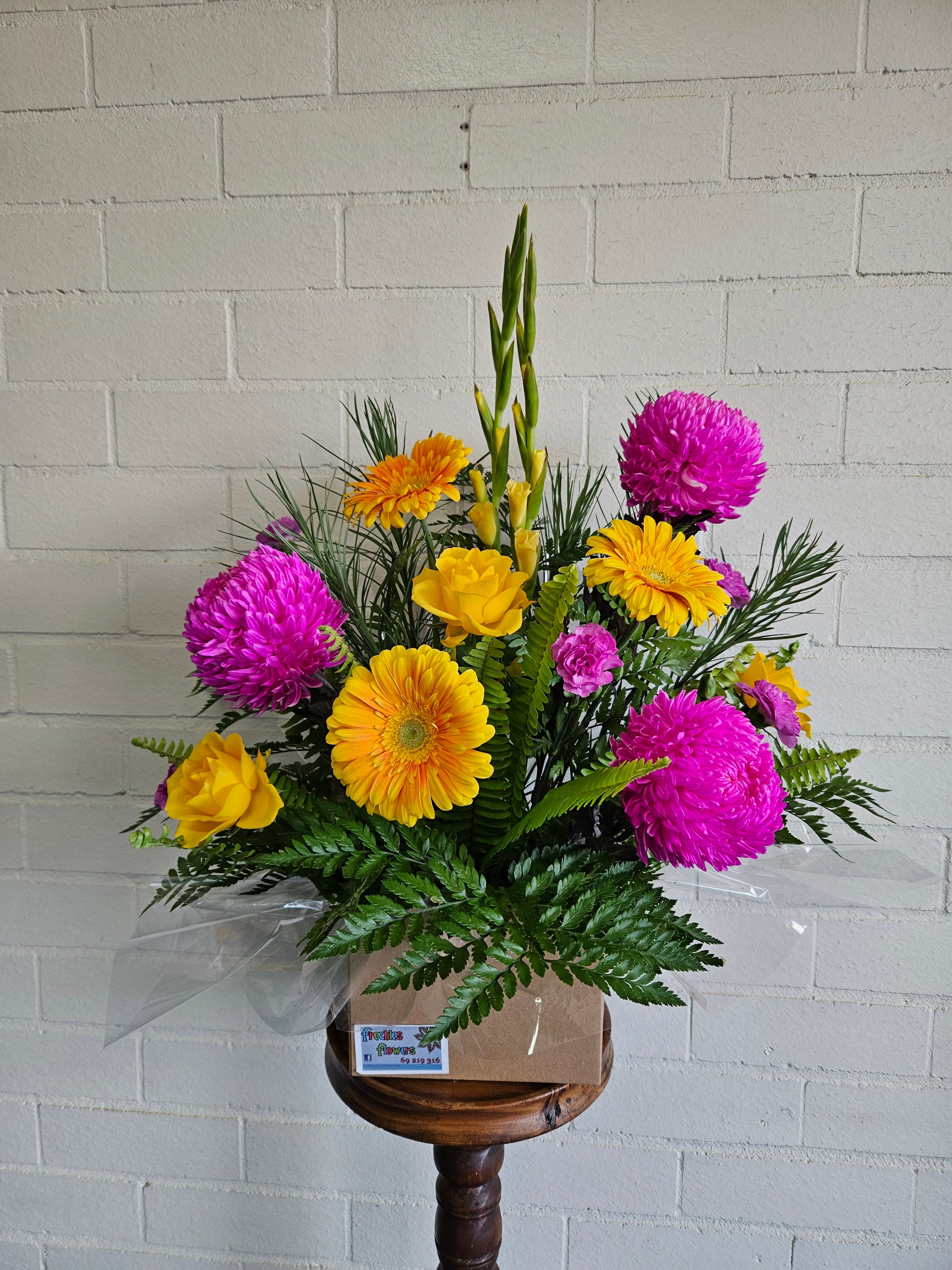 Chrysanthemum Arrangement Freckles Flowers