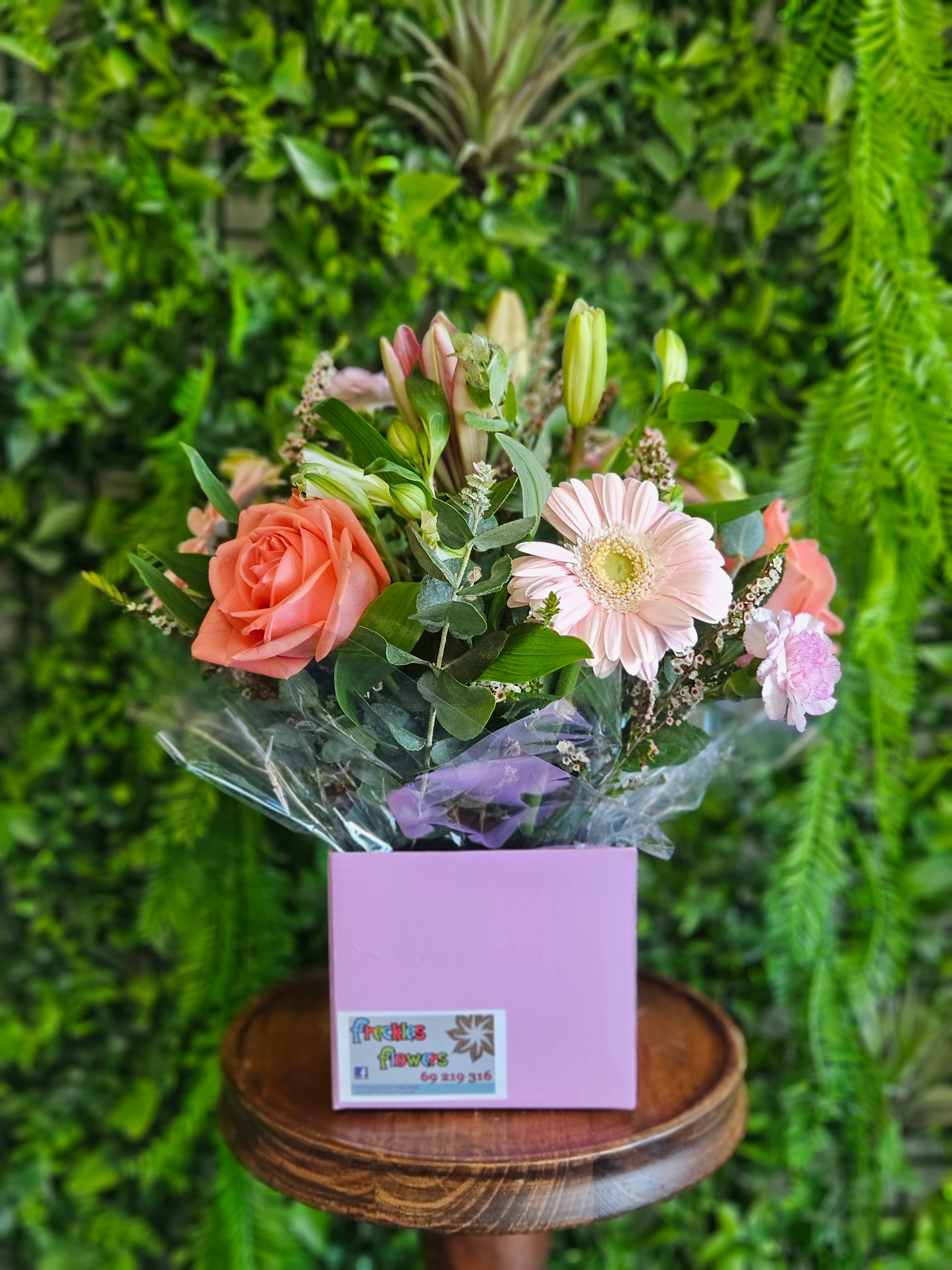 Freckles Flowers Wagga Wagga